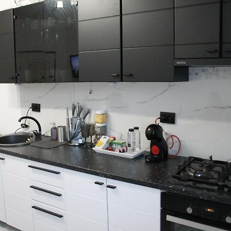 Yua'Shomes-Bussiness And Travel Apartment Cluj-Napoca Exterior foto